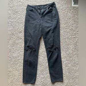 American Eagle Black Mom Jeans